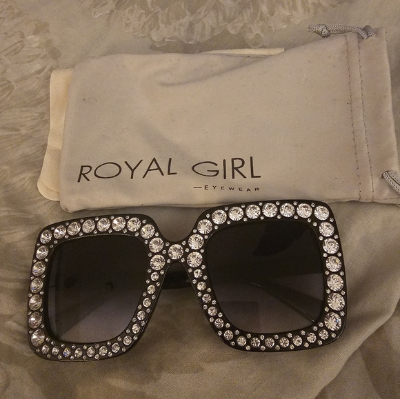 ROYAL GIRL Elton Square Rhinestone Sunglasses Oversized Diamond Bling Bling Used - Picture 4 of 5